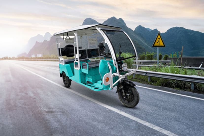 Lords Automative Savari