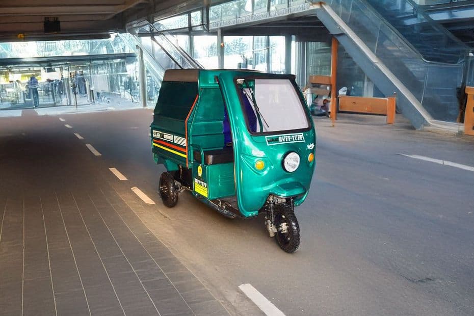 Neelam Garbage Loader