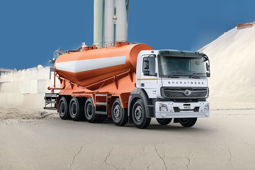 BharatBenz 4832R