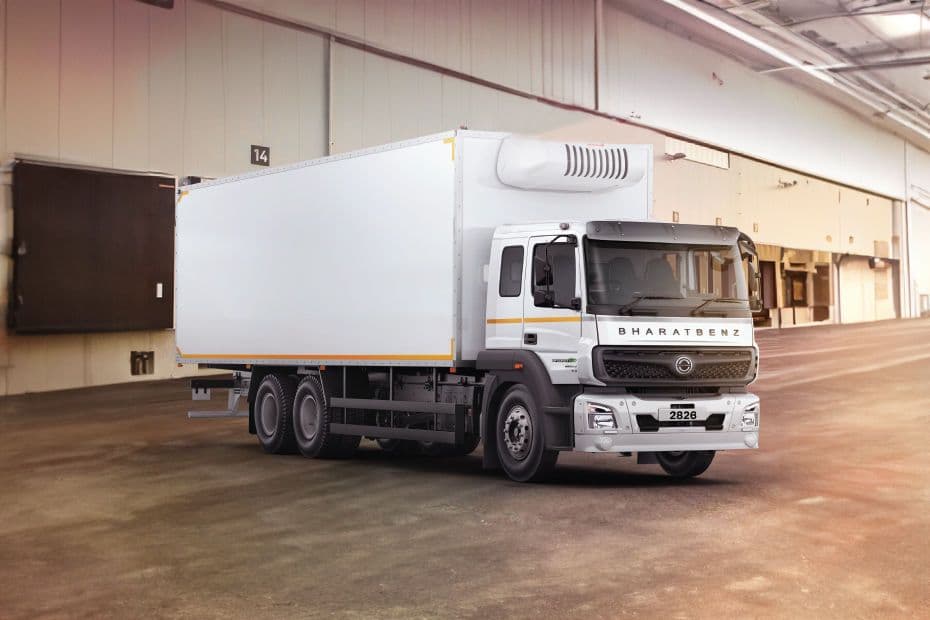 BharatBenz 2826R