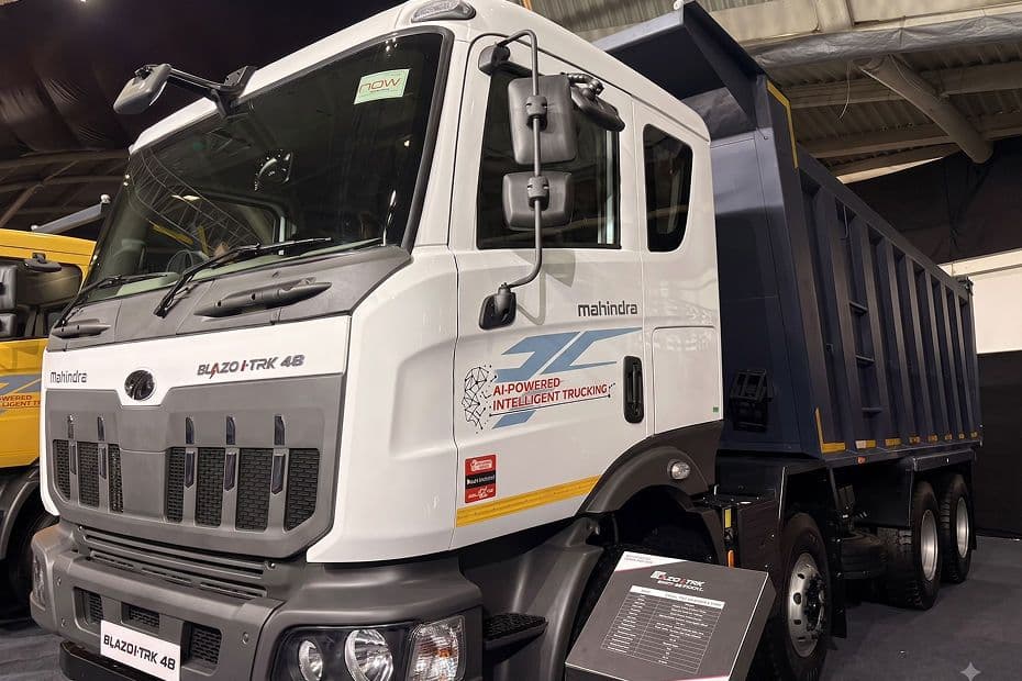 BLAZO i-TRK 48 10x4 CLS Tipper